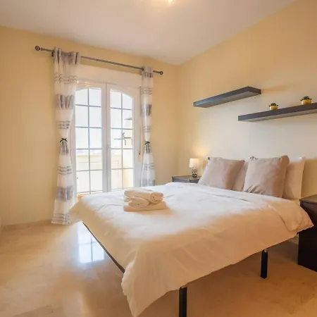 Espacioso En Mijas Con Parking Privado شقة *